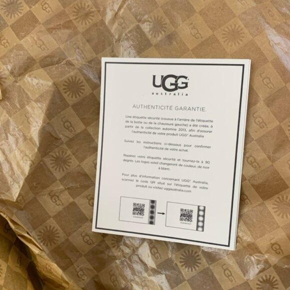 New UGG Women' Classic PATTEN boots CHESTNUT 1006011 SHEEPSKIN SIZE 7b medium - Picture 10 of 11